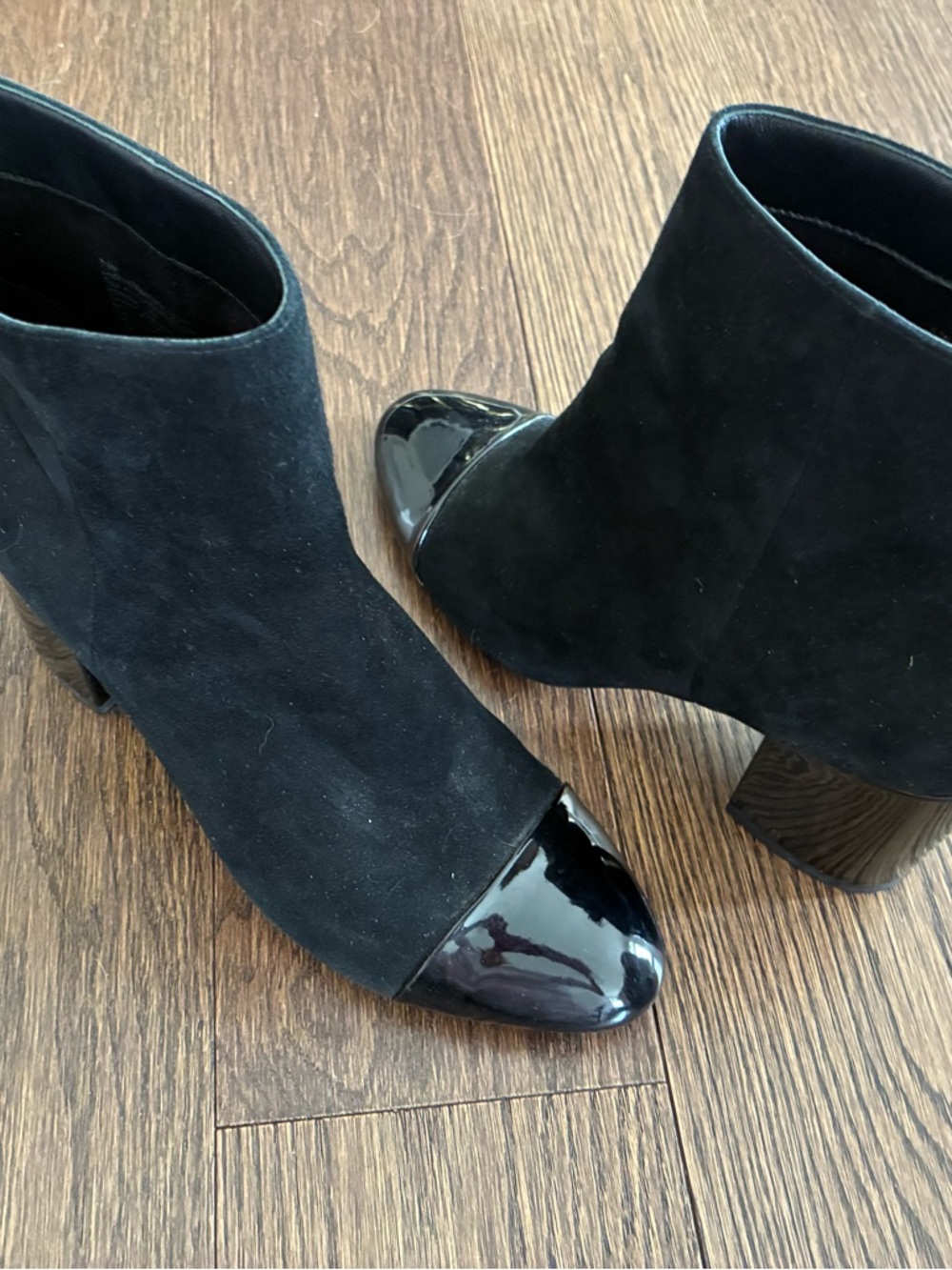 Suede Boots by 1901, Black Shiny Heels and Boot Toe 🖤 - Picture 7 of 11